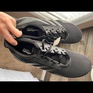 Mens Adidas Cloud Comfort Tennis Shoes TAGS ON BRAND NEW